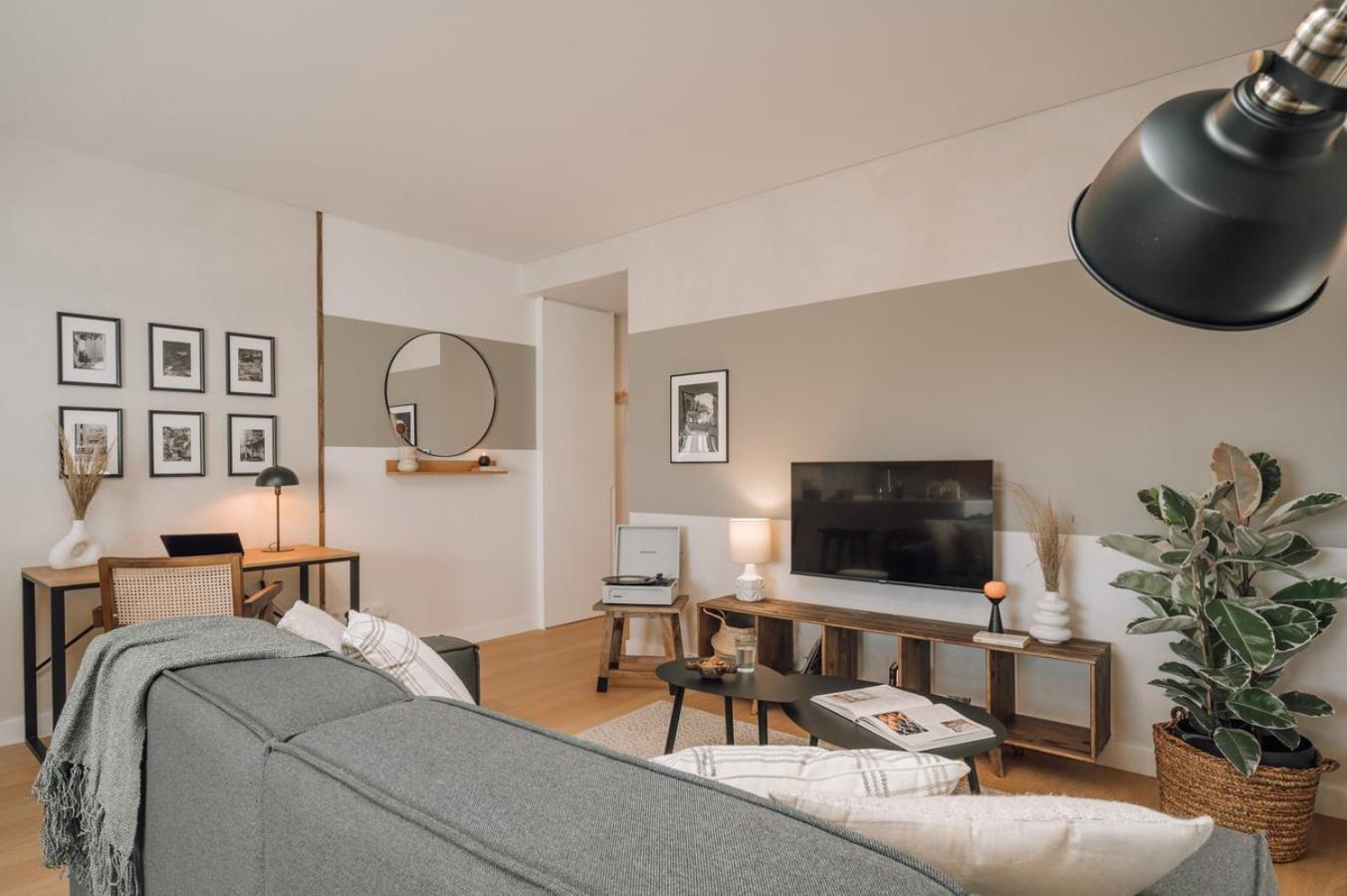 Procida - 1 Bedroom And Pool In Santo Antonio Apartment