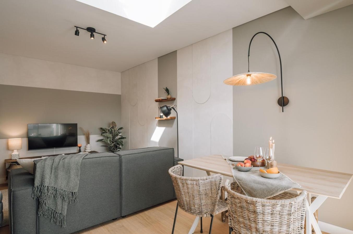 Apartment Procida - 1 Bedroom And Pool In Santo Antonio Lisbon
